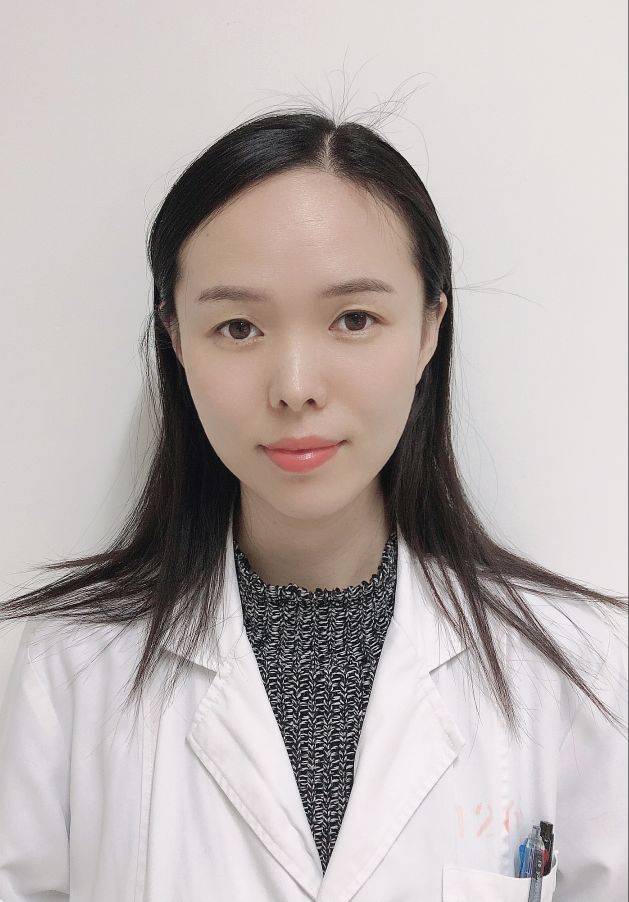 金丽头像