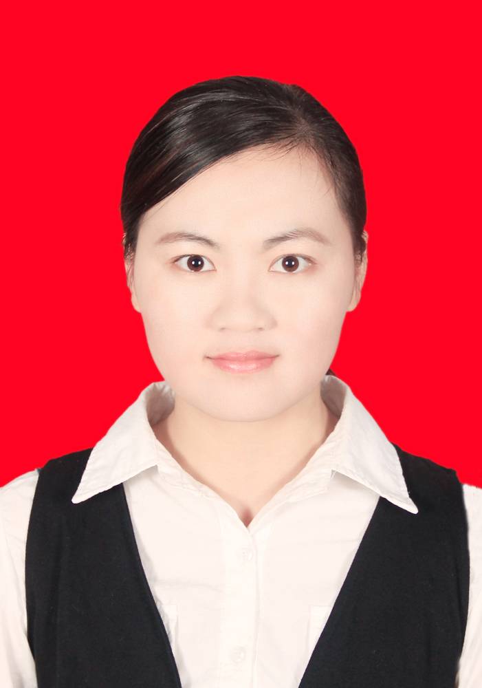 任慢慢头像