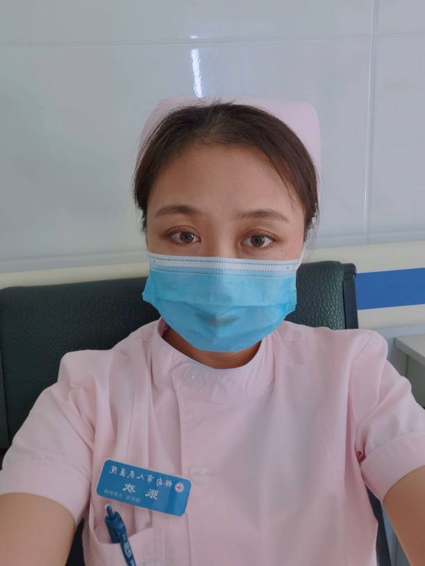 张欢头像