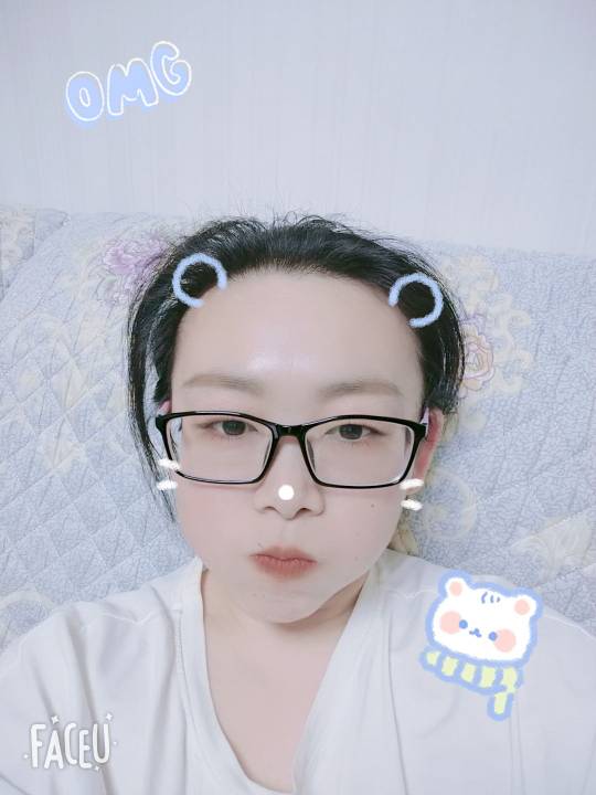 曹爱春头像