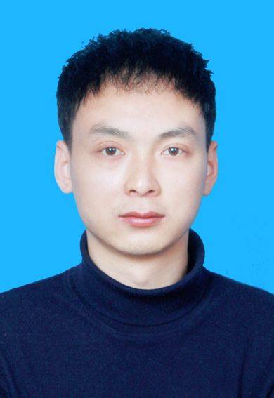 陈小东头像
