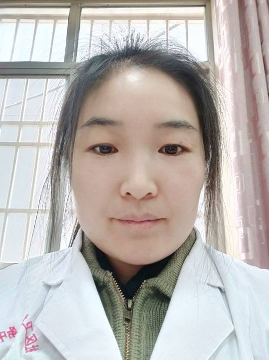 贾小兰头像