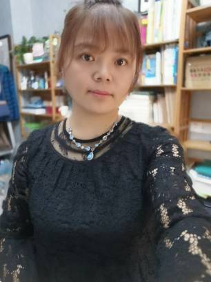 张晶晶头像