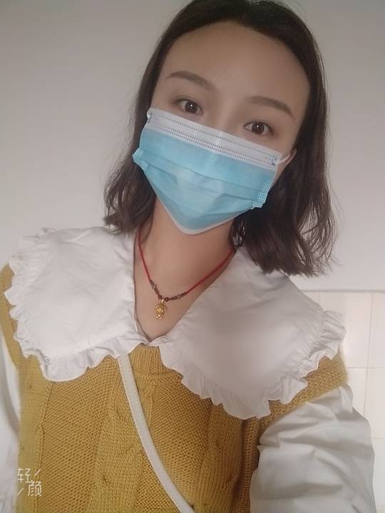 鄢桂香头像