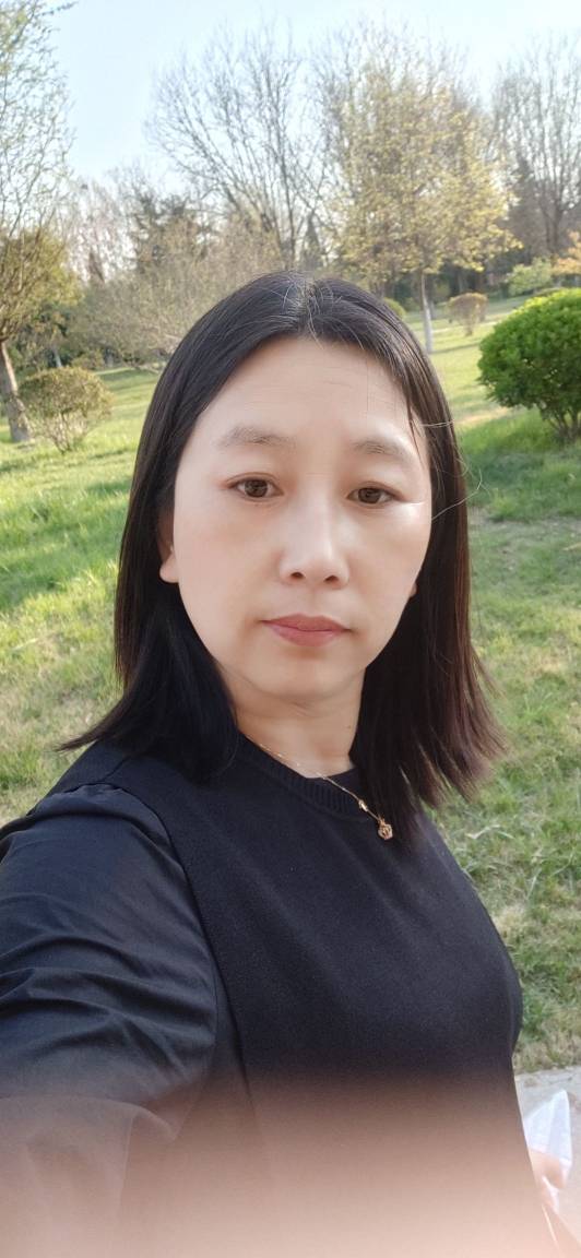 李海燕头像