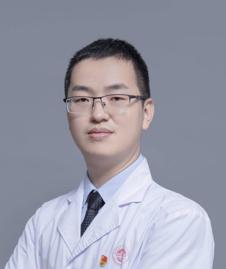 尤德源头像