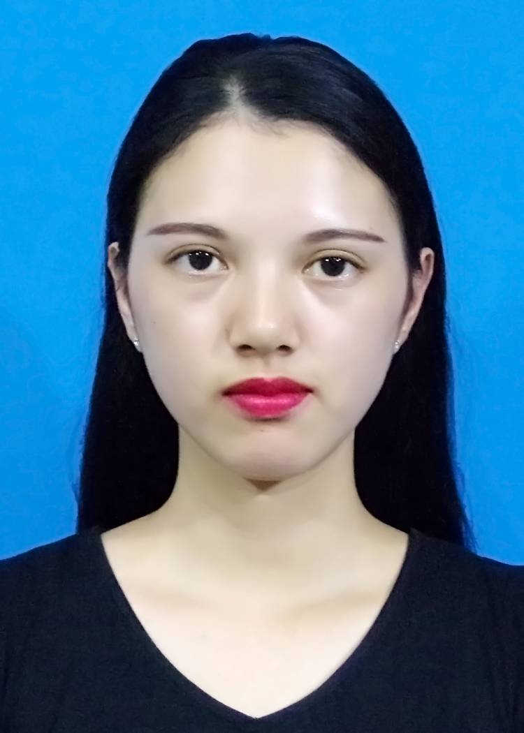李婷头像