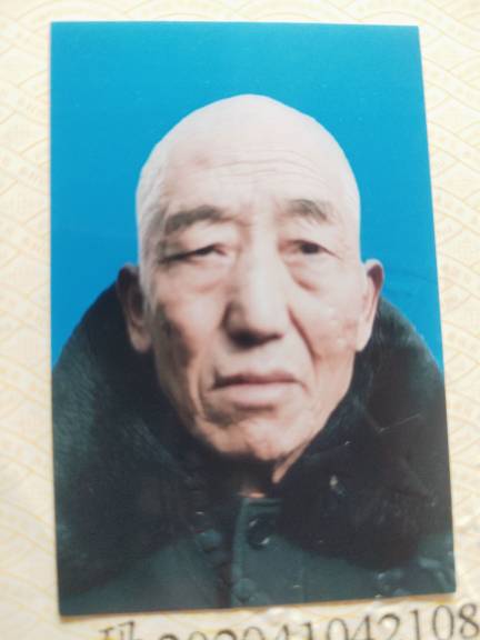 高照明头像