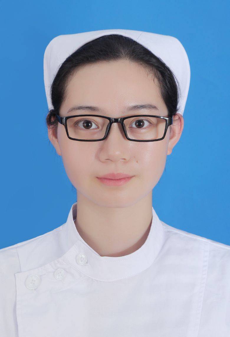 刘娜梅头像