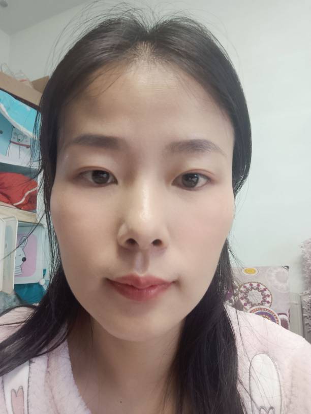 何慧头像