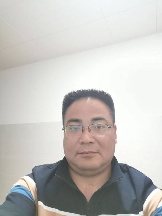 欧军头像