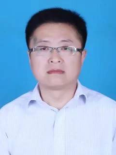 周卫华头像