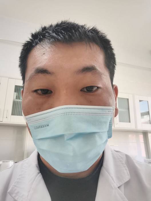 耿鑫头像
