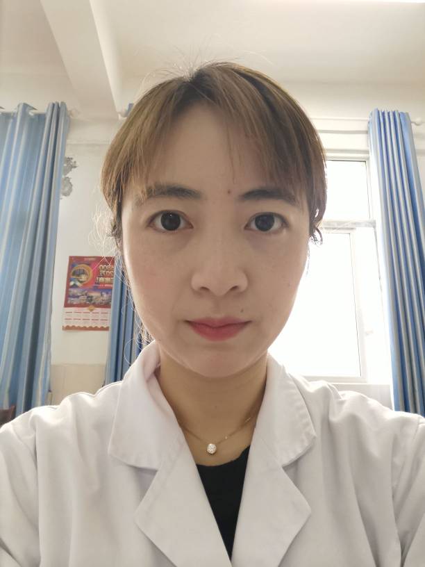 沈珊头像