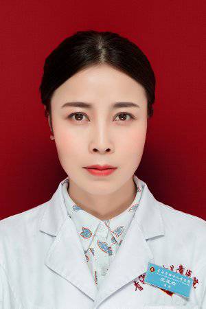 兰亚玲头像