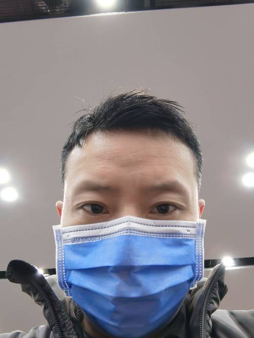 李磊头像