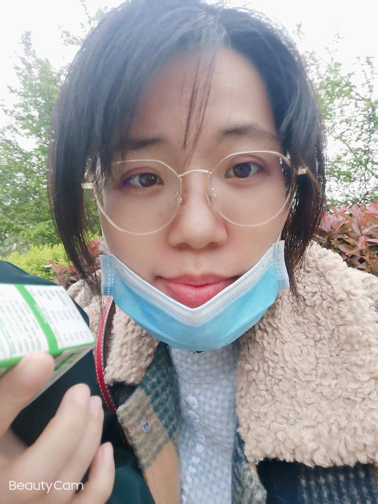 汪秋悦头像