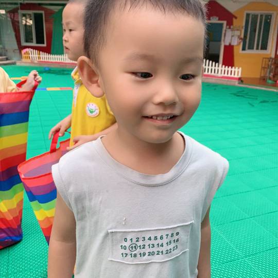 王涛头像