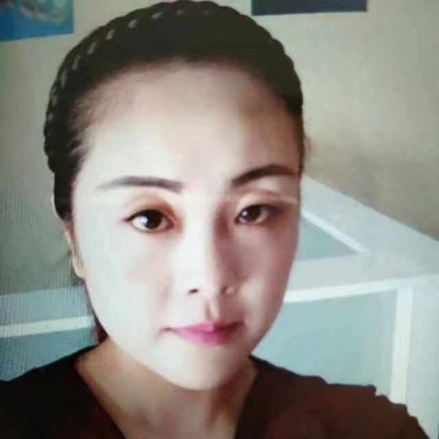 华宁头像