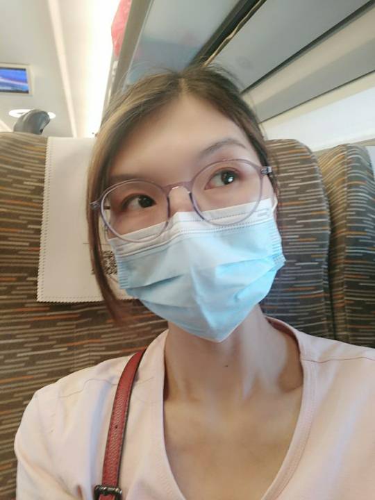 郭欢欢头像