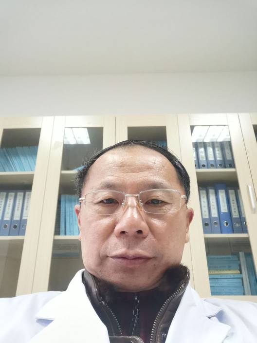 李绪雄头像