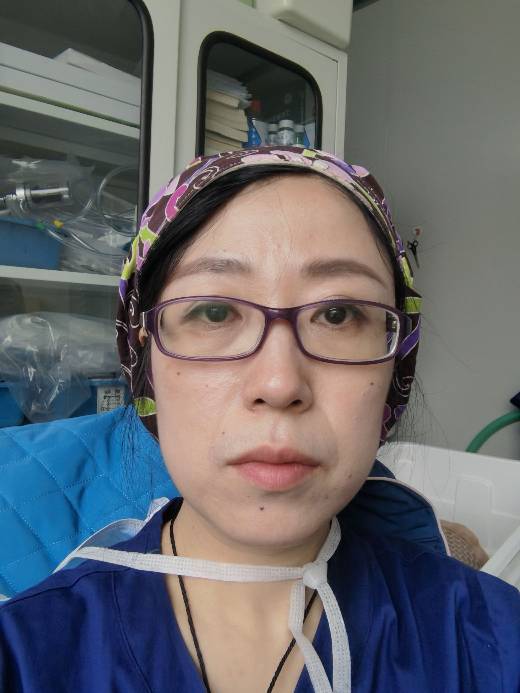 赵雪屏头像