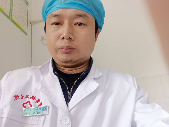 马协锋头像