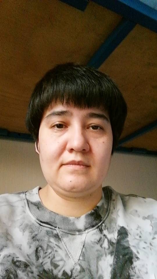 阿达力提汗玉素音头像