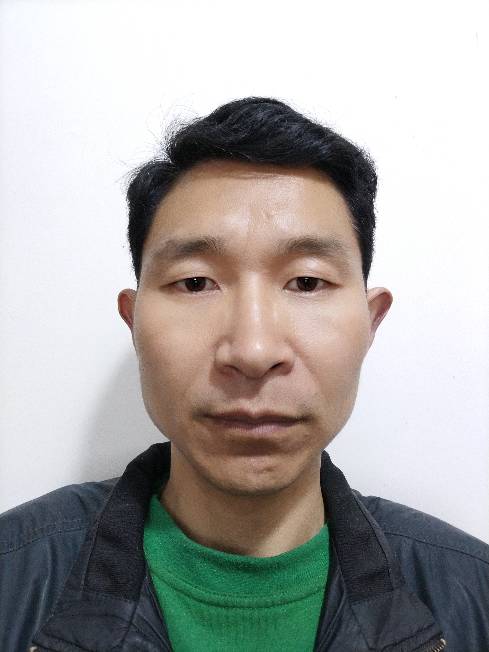 陈锋伟头像