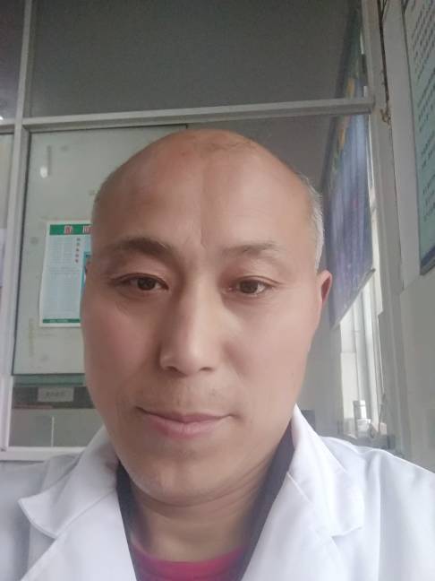 李功勋头像