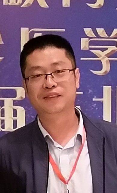 梁战海头像