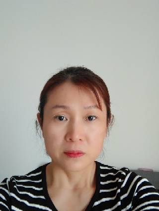 朴春善头像