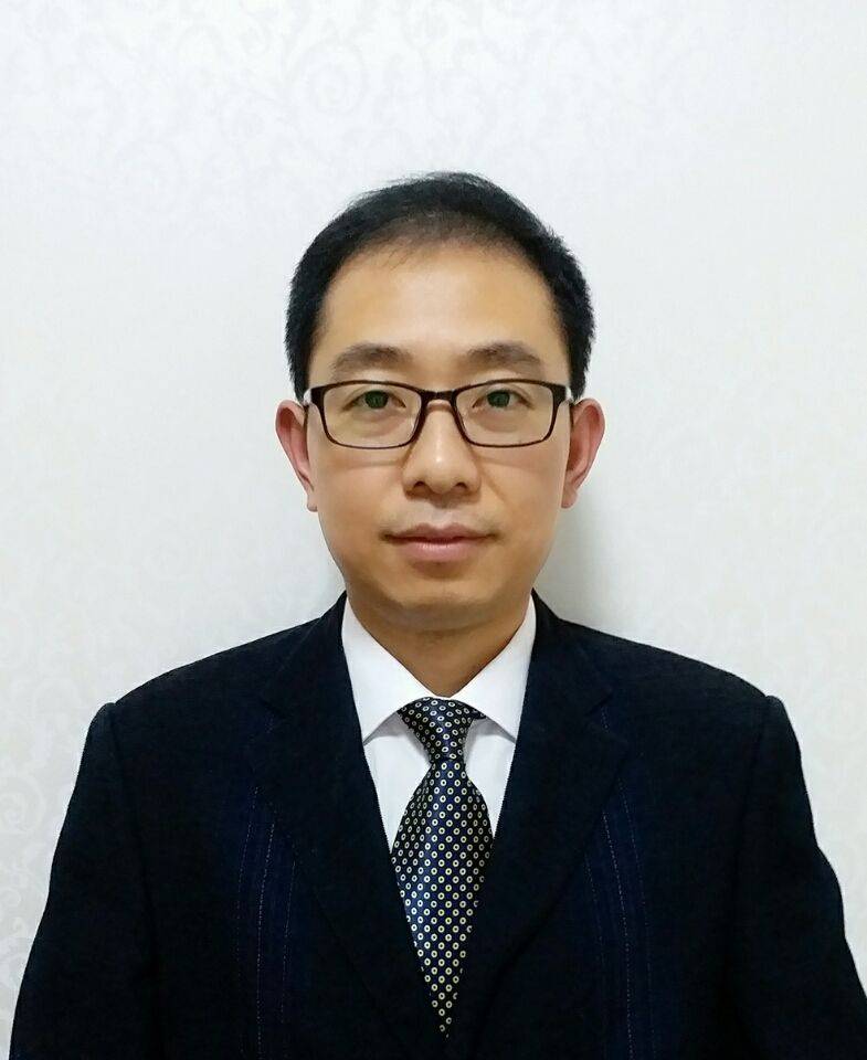 朱小晖头像