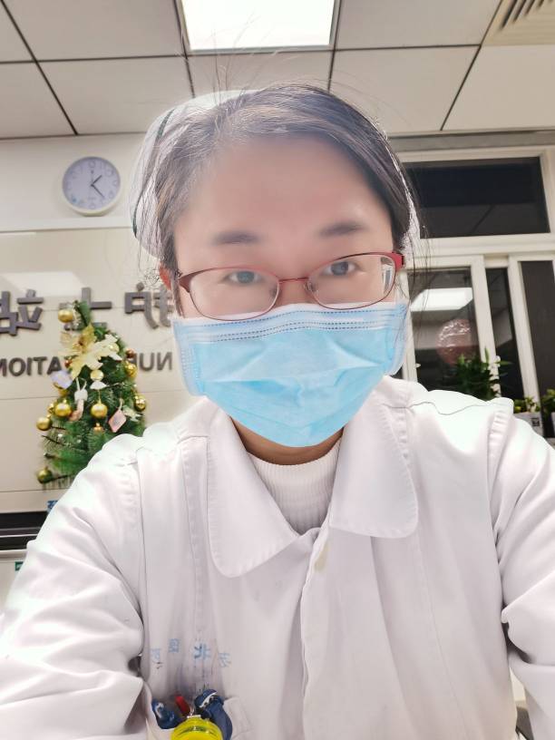 王倩头像
