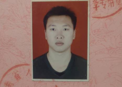 潘天芝头像