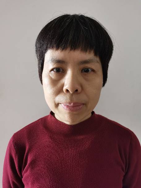 李月峰头像