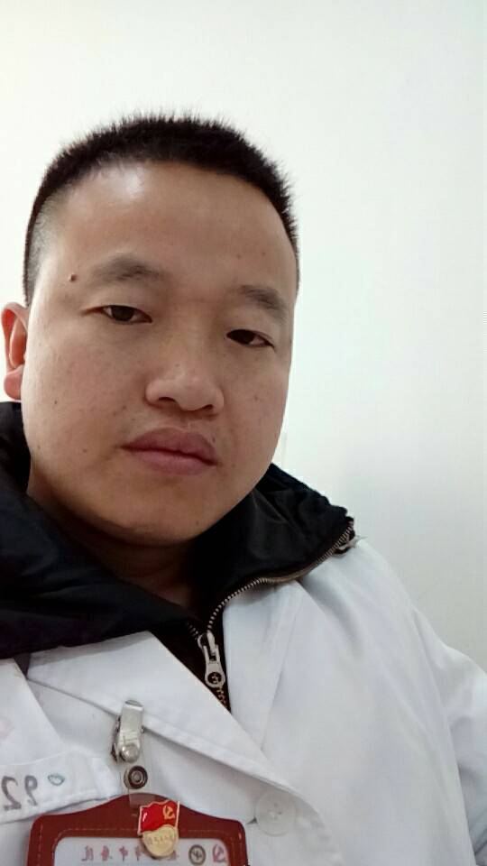 胡开兴头像