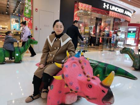 高婧婧头像