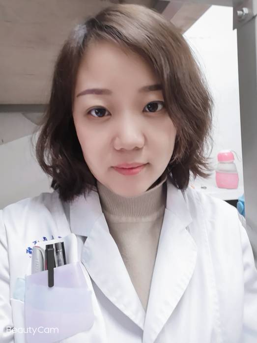 张娜头像