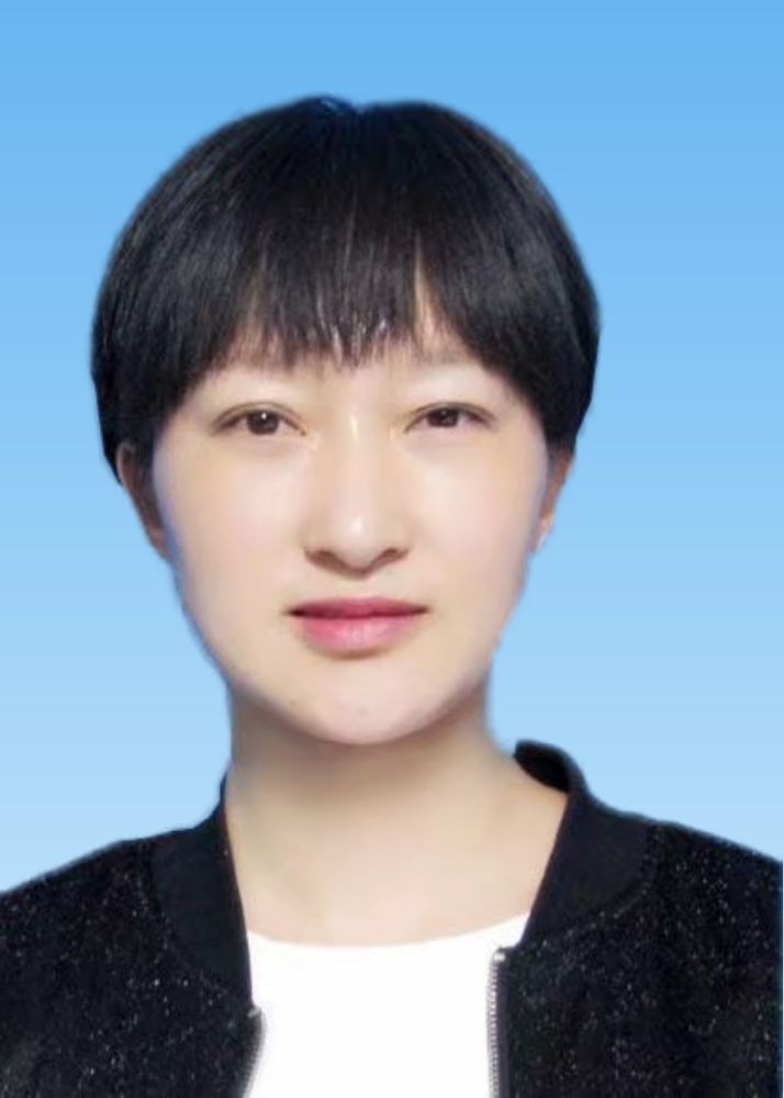 胡倩头像