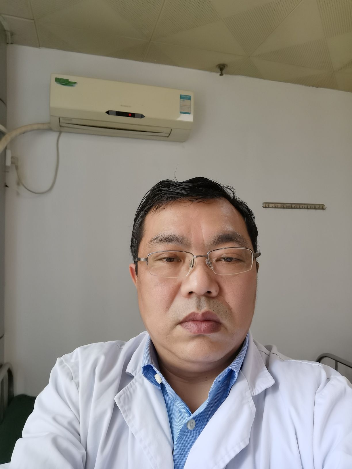 刘金平头像