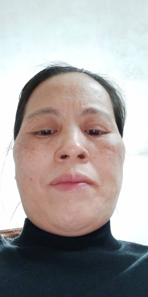 蓝皓星头像