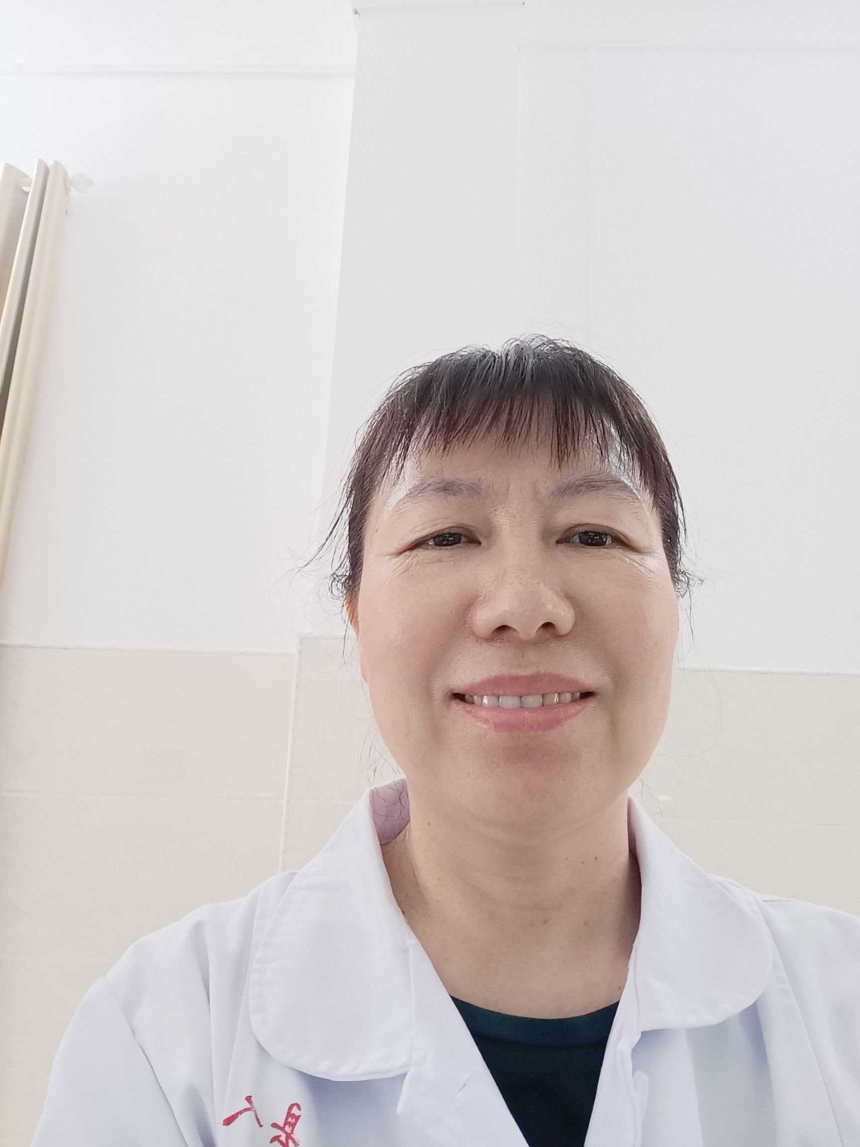 谢清红头像