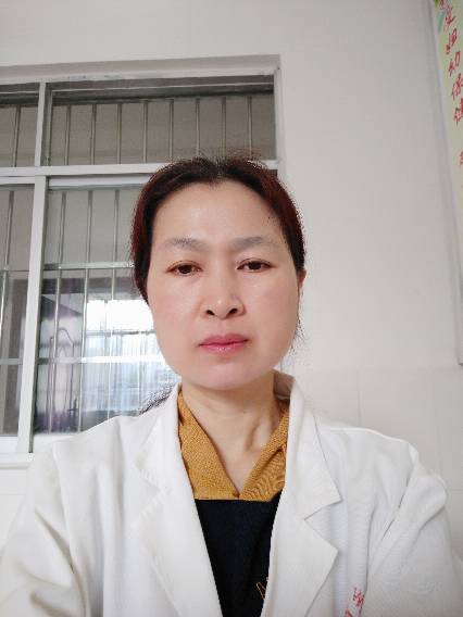 冯莹莹头像