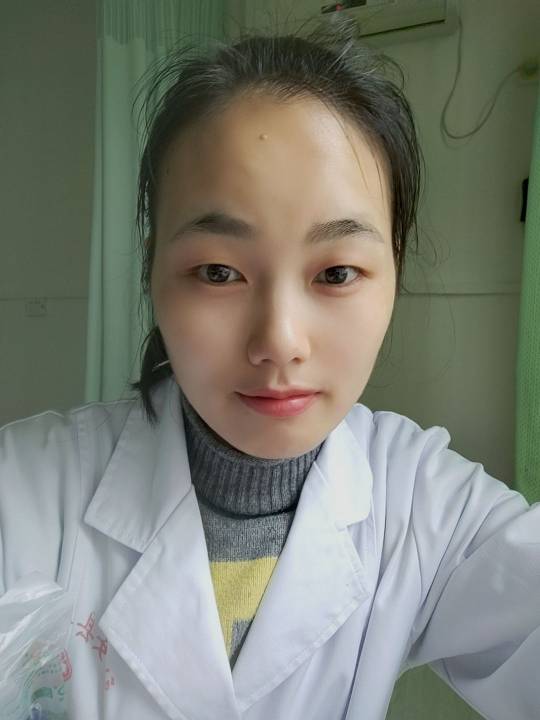 余萄媛头像