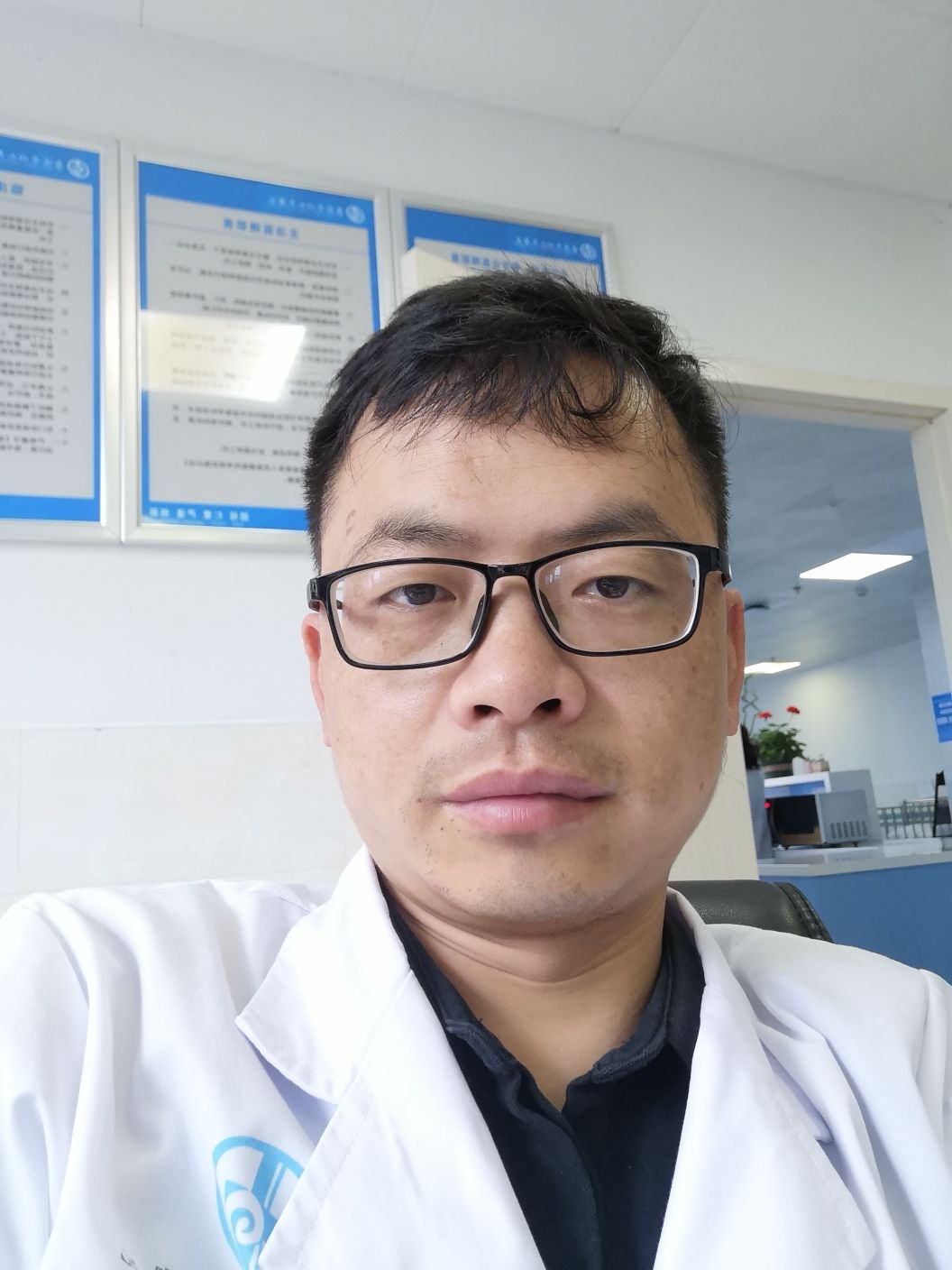 刘斌头像