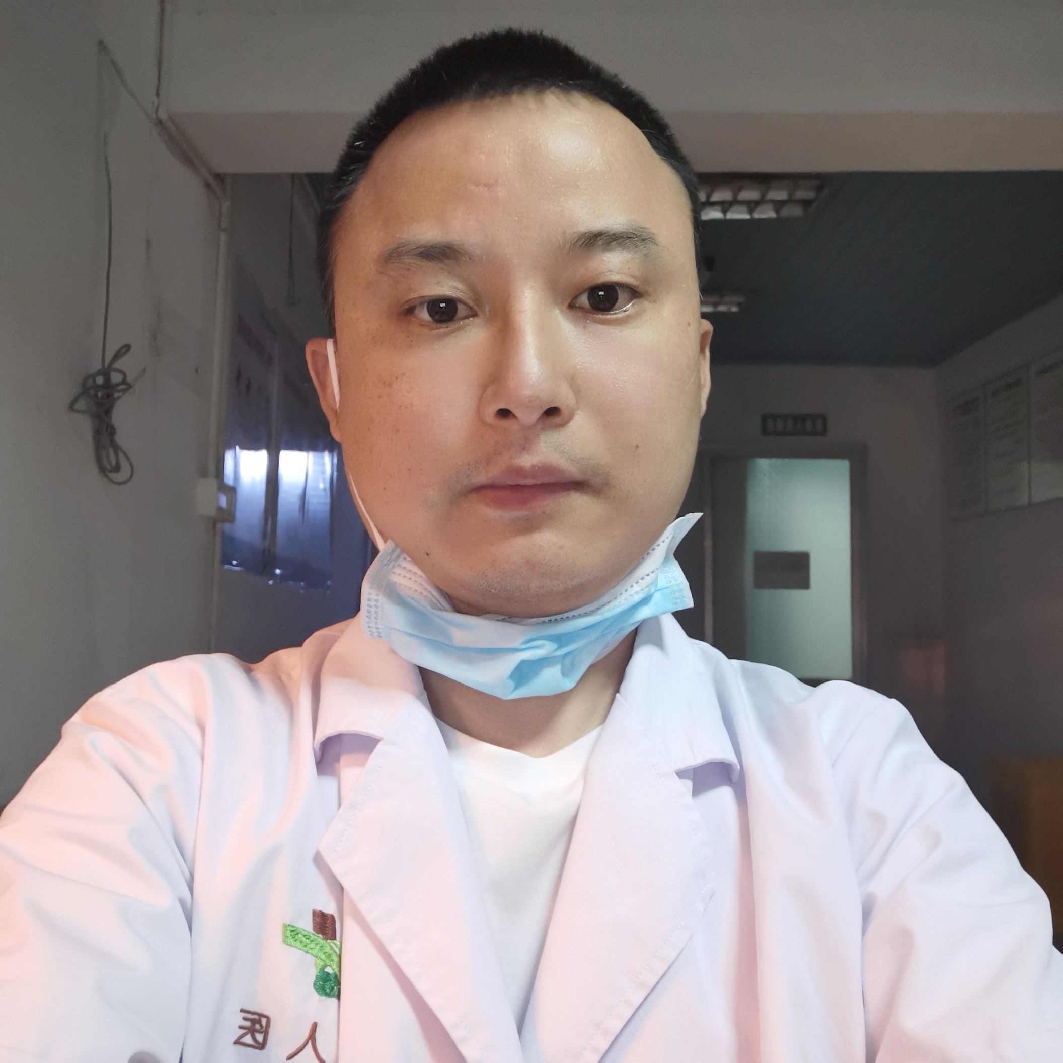 李鹏头像