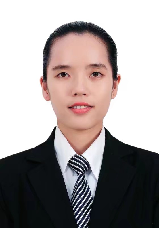 彭丽丽头像