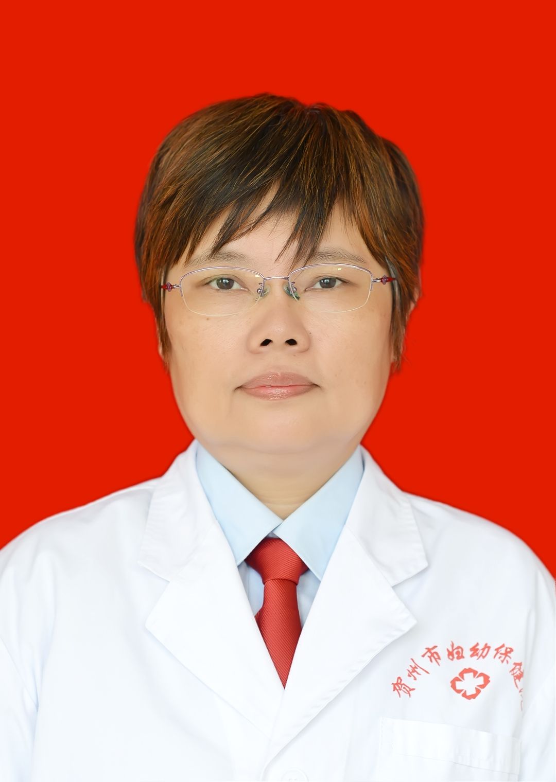 曾东霞头像