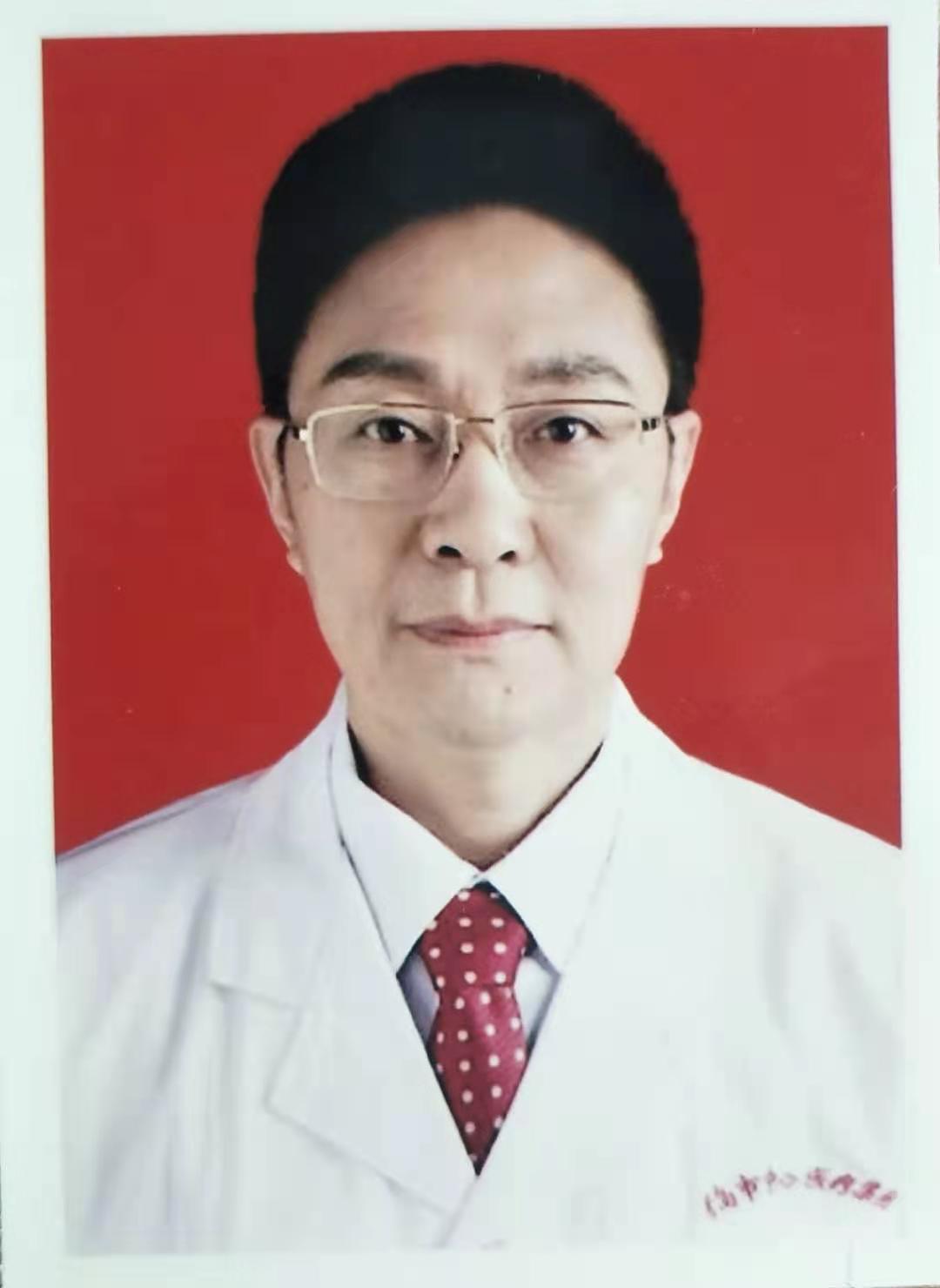 梁决寅头像